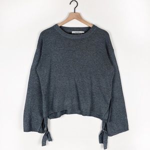 ANTHROPOLOGIE ASTR Gray Tie Sleeve Sweater